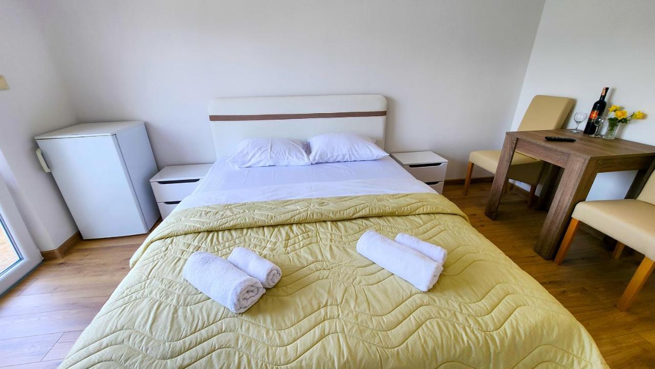 Apartments Maxi Katic Herceg Novi Kültér fotó