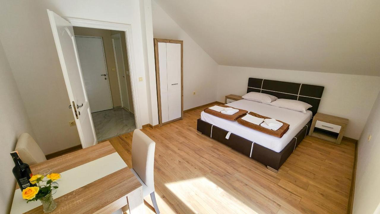 Apartments Maxi Katic Herceg Novi Kültér fotó