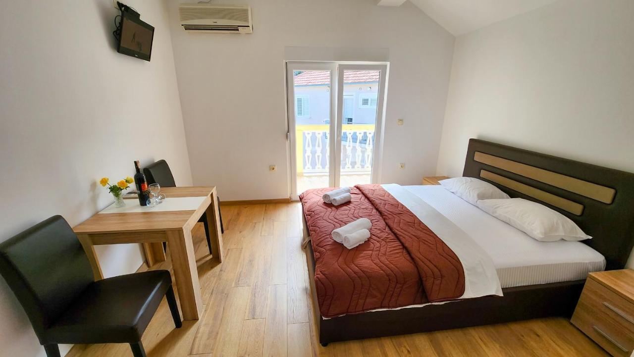 Apartments Maxi Katic Herceg Novi Kültér fotó
