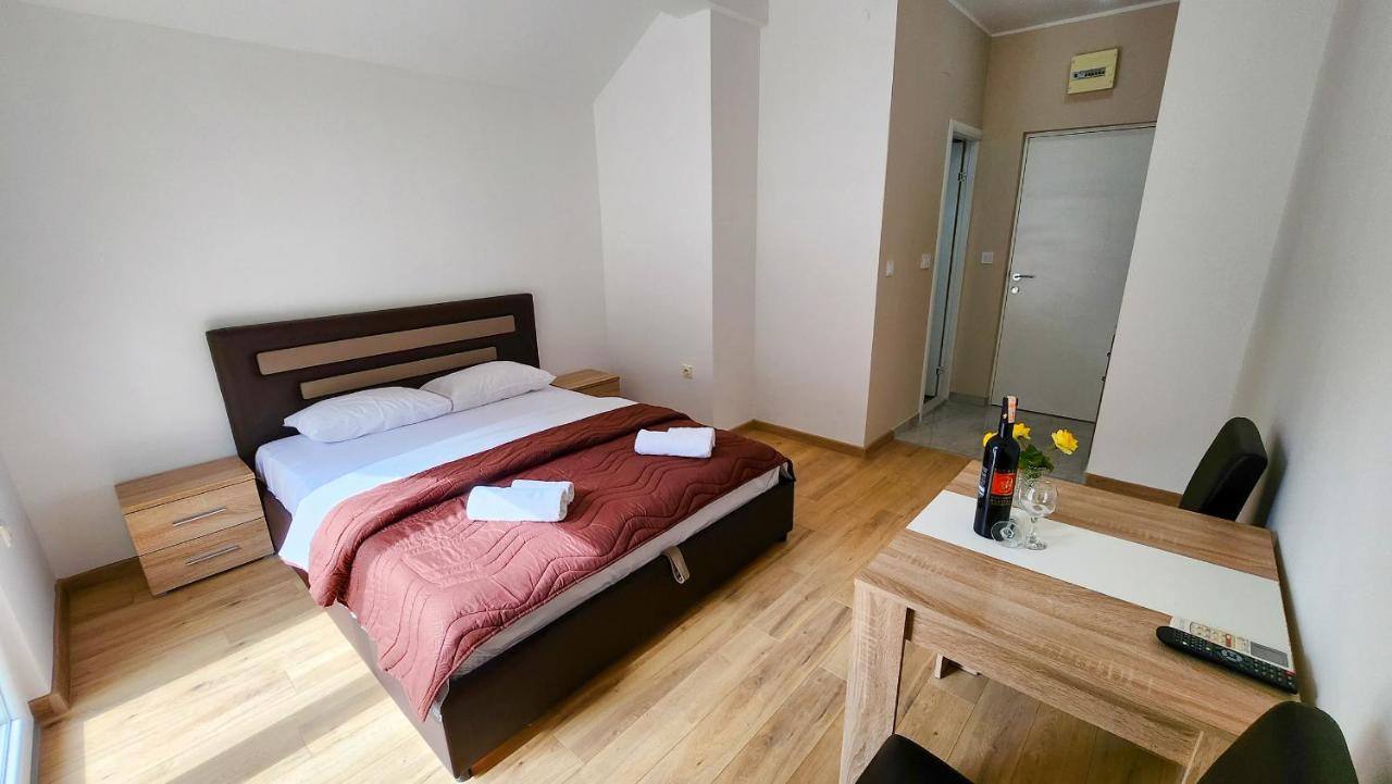 Apartments Maxi Katic Herceg Novi Kültér fotó