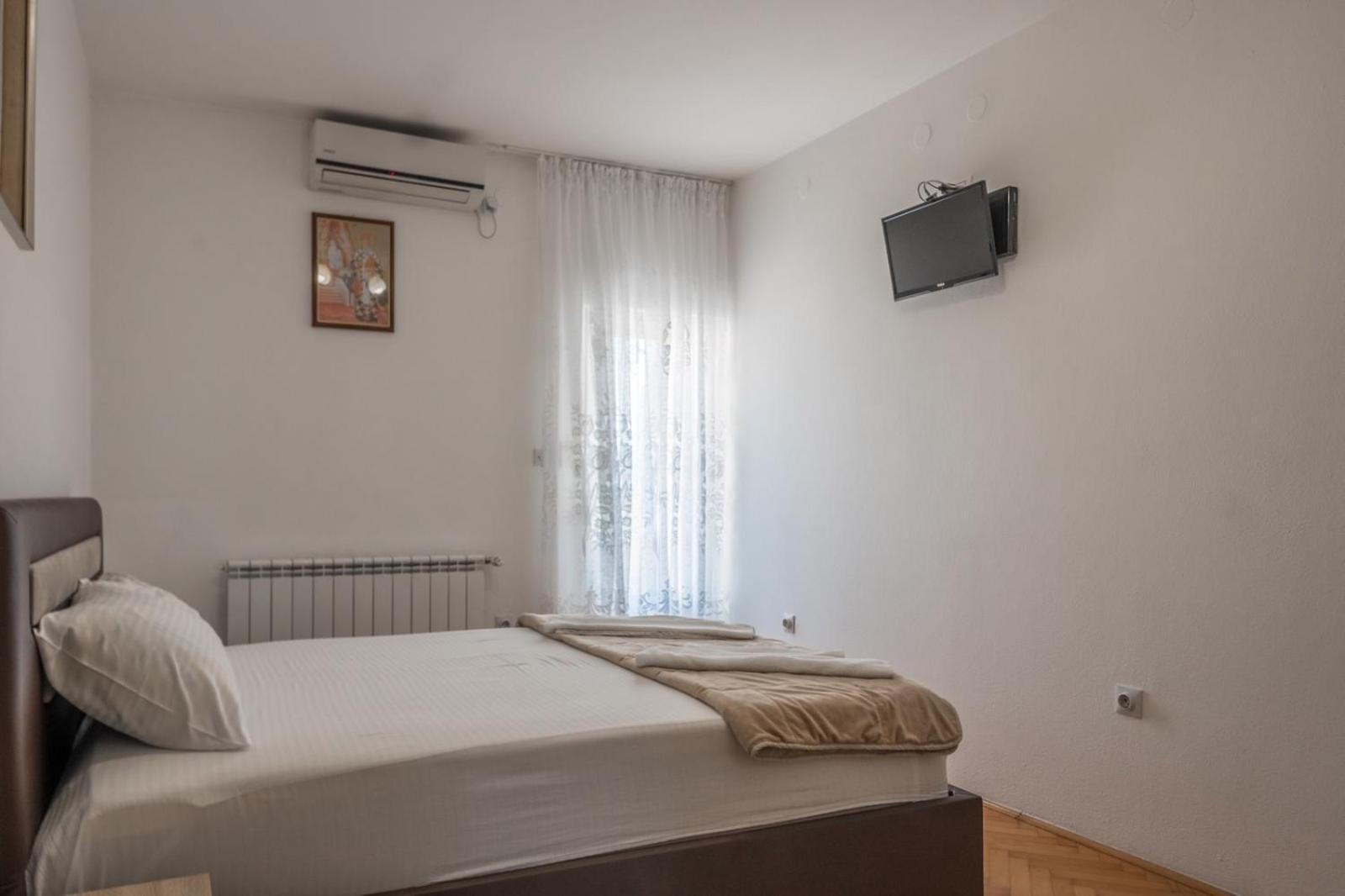 Apartments Maxi Katic Herceg Novi Szoba fotó