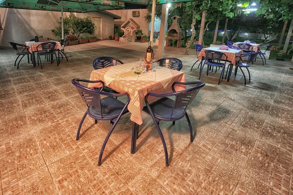 Apartments Maxi Katic Herceg Novi Kültér fotó